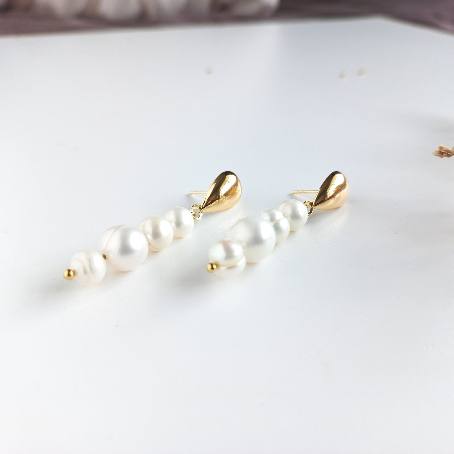 Bridal bloom - Classic Drop of 4 Fresh Water Pearls 18K gold plated teardrop post